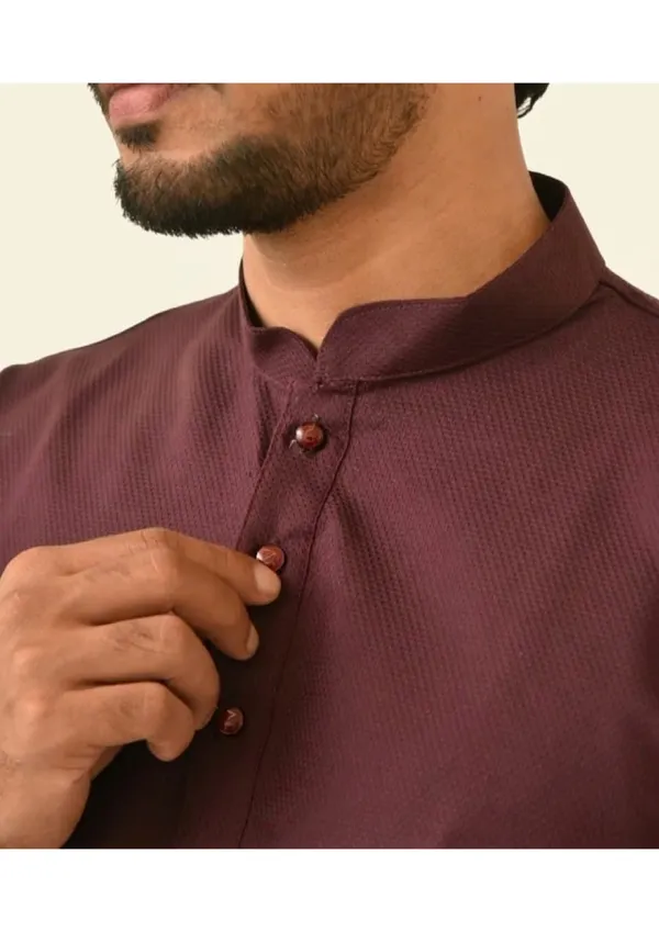 Maroon_Pure_Cotton_Solid_Classic_Kurta_For_Men