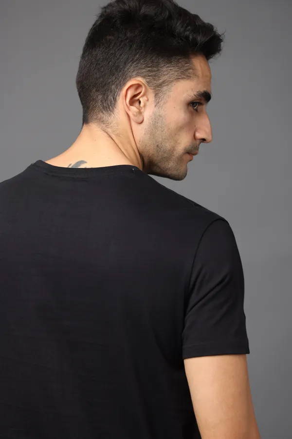 Classic_Black_Premium_Crewneck_Pima_Cotton_Round_Neck_T_Shirt_For_Men