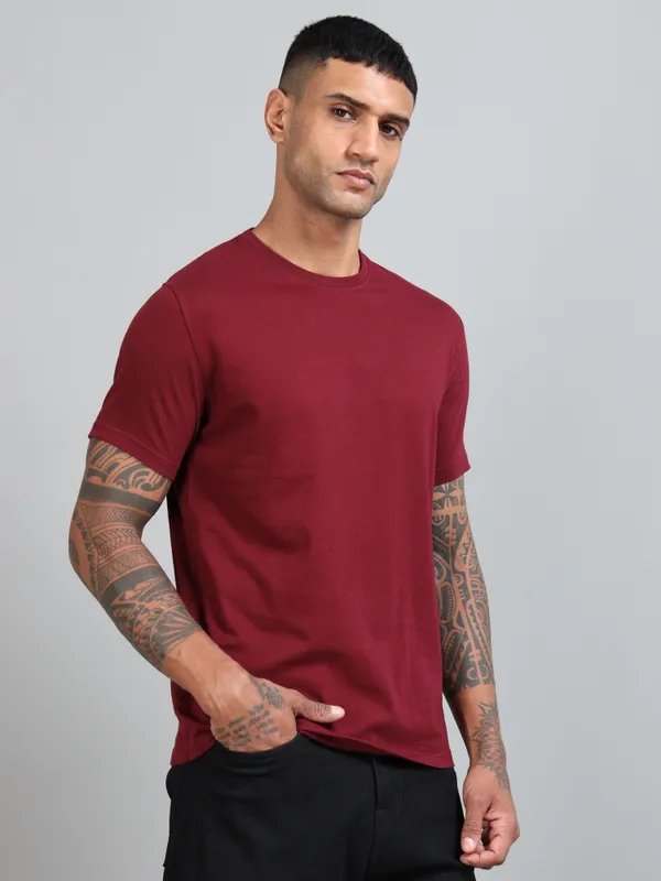Maroon_Premium_Crewneck_Pima_Cotton_Round_Neck_T_Shirt_For_Men