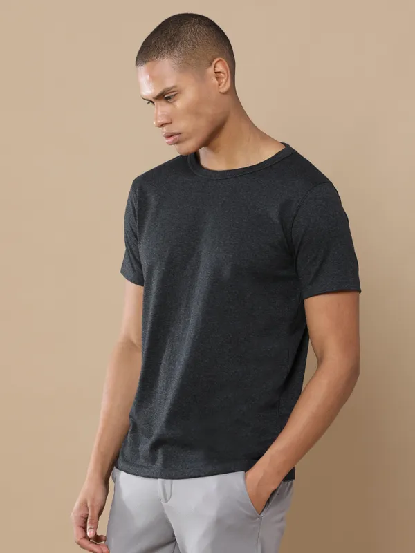 Charcoal_Melange_Sustainable_Crewneck_Cotton_And_Polyester_Round_Neck_T_Shirt_For_Men