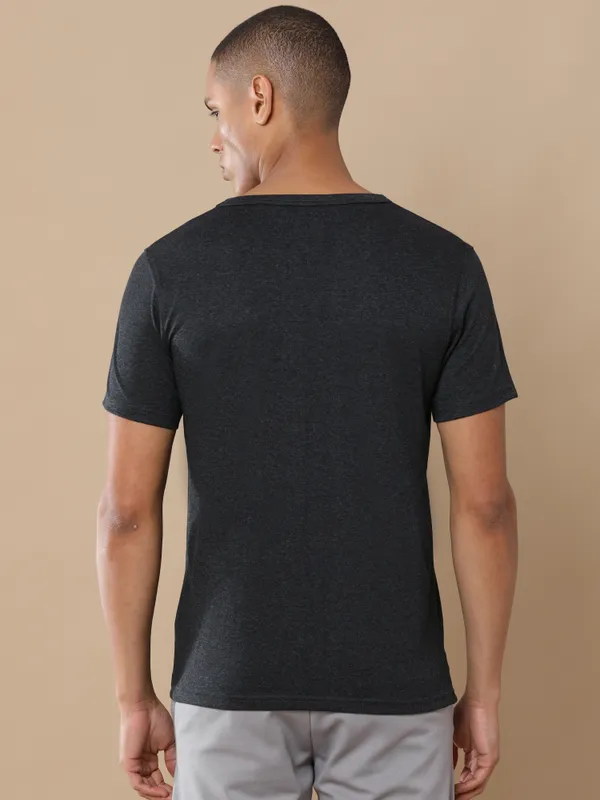 Charcoal_Melange_Sustainable_Crewneck_Cotton_And_Polyester_Round_Neck_T_Shirt_For_Men