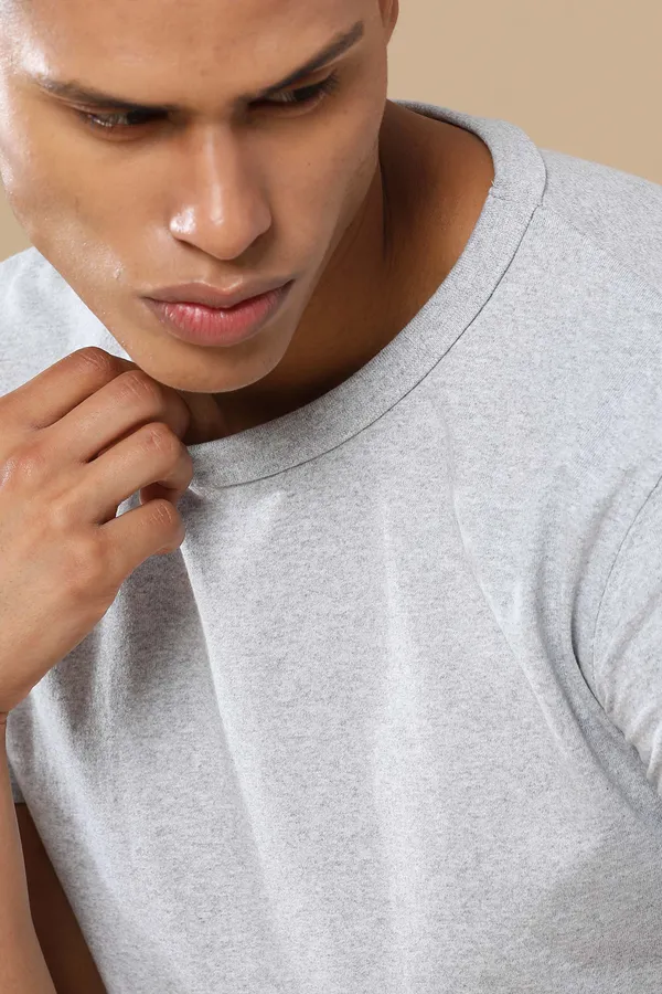 Grey_Sustainable_Crewneck_Cotton_And_Polyester_Round_Neck_T_Shirt_For_Men