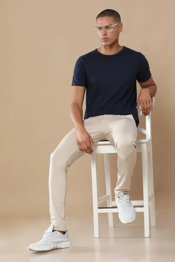 Navy_Blue_Sustainable_Crewneck_Cotton_And_Polyester_Round_Neck_T_Shirt_For_Men