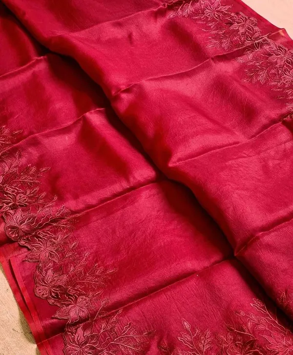 Red_Elegant_With_Embroidered_Floral_Border_Silk_Saree_For_Women