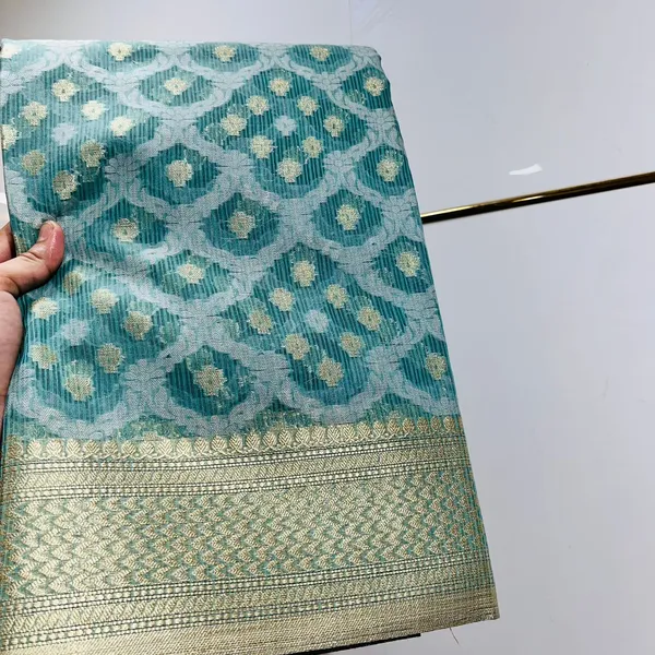 Teal_Blue_Geometric_Pattern_With_Golden_Border_Silk_Saree_For_Women