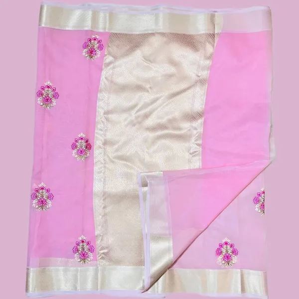 Pink_Organza_With_Embroidered_Floral_Motifs_And_Golden_Border_Silk_Saree_For_Women