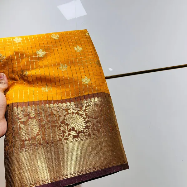 Golden_Yellow_Traditional_With_Zari_Border_Silk_Saree_For_Women