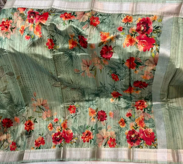Mint_Green_Floral_Printed_With_Golden_Border_Silk_Saree_For_Women