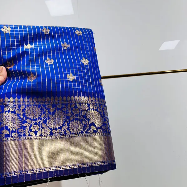 Royal_Blue_With_Golden_Zari_Border_And_Buti_Work_Silk_Saree_For_Women