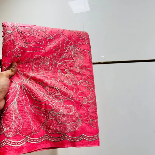 Red_Embroidered_Fabric_With_Floral_Design_And_Scalloped_Border_Silk_Saree_For_Women