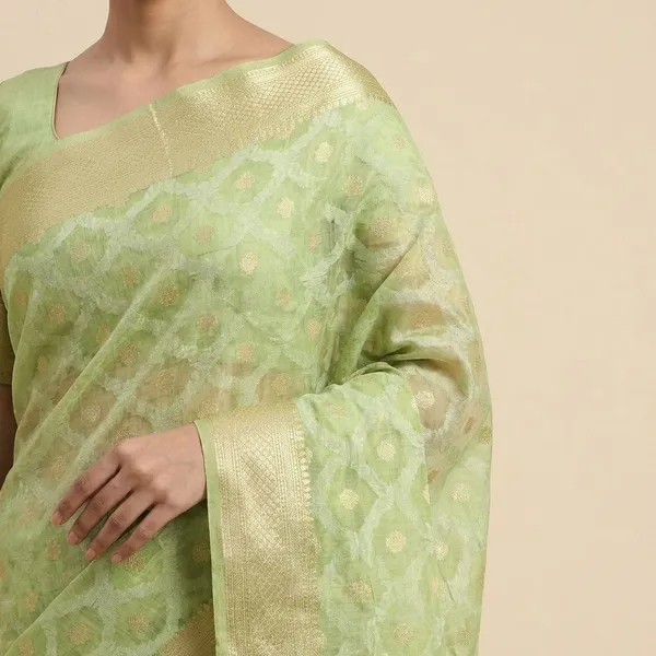 Green_Banarasi_With_Golden_Border_And_Woven_Pattern_Silk_Saree_For_Women