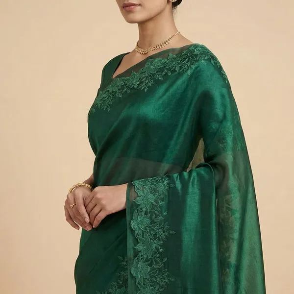 Emerald_Green_Elegant_Satin_With_Floral_Embroidery_Silk_Saree_For_Women