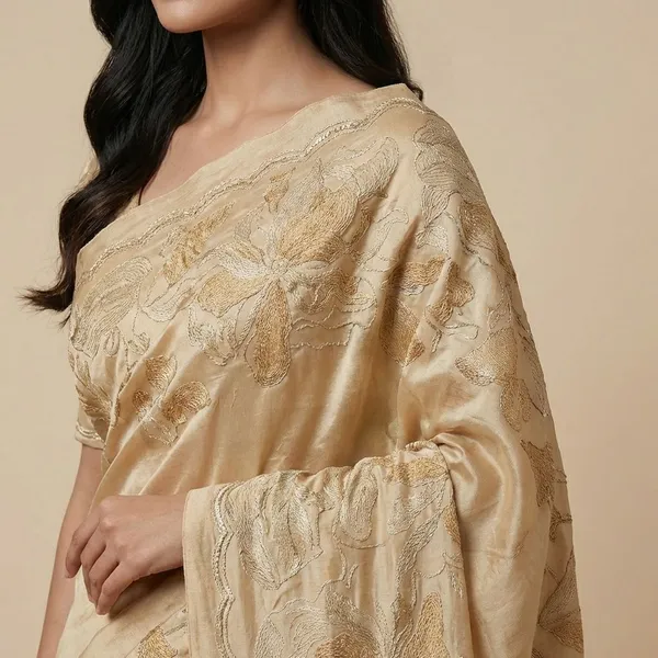 Golden_Elegant_Floral_Embroidered_Brocade_Fabric_With_Scalloped_Border_Silk_Saree_For_Women
