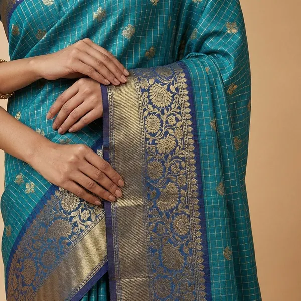 Turquoise_Blue_Kanjivaram_With_Golden_Zari_Work_And_Rich_Border_Silk_Saree_For_Women