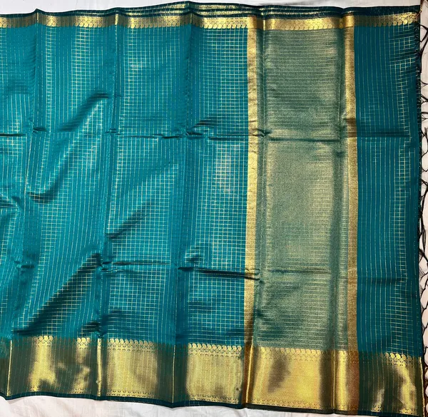 Teal_Blue_Kanchipuram_With_Golden_Zari_Border_And_Elephant_Motifs_Silk_Saree_For_Women