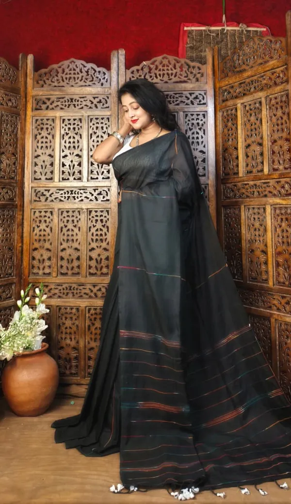 Black_Premium_Handloom_Cotton_Khes_Saree_For_Women_With_Running_Blouse