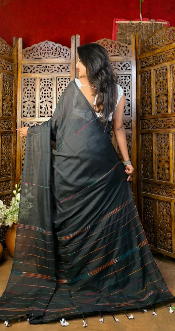Black_Premium_Handloom_Cotton_Khes_Saree_For_Women_With_Running_Blouse
