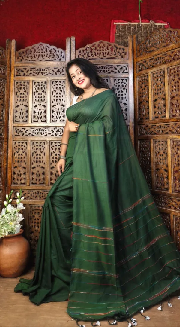 Dark_Green_Premium_Handloom_Cotton_Khes_Saree_For_Women_With_Running_Blouse
