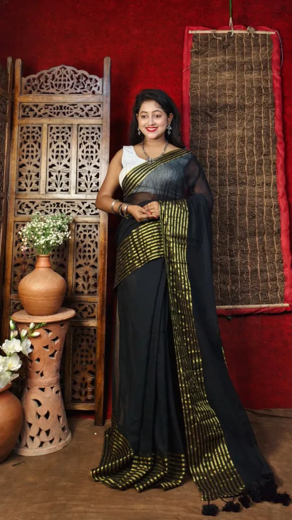 Handloom_Premium_Quality_Light_Weight_Soft_Mull_Cotton_Saree_for_Women