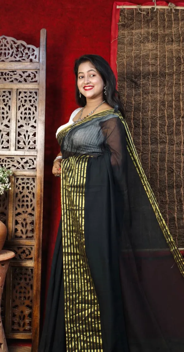Handloom_Premium_Quality_Light_Weight_Soft_Mull_Cotton_Saree_for_Women