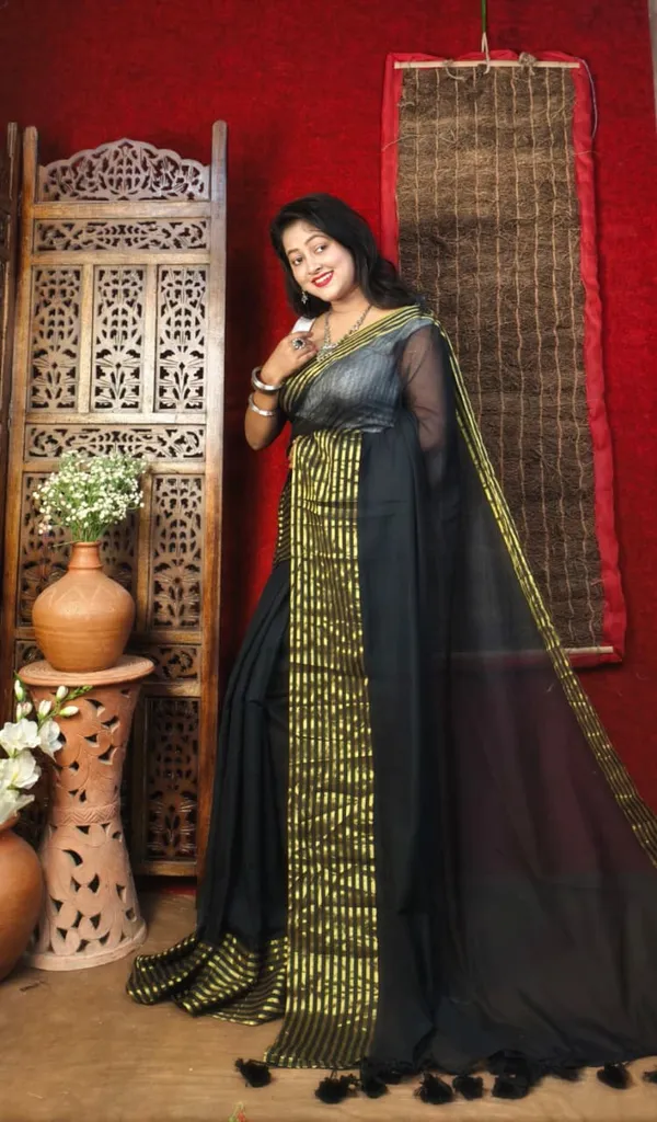 Handloom_Premium_Quality_Light_Weight_Soft_Mull_Cotton_Saree_for_Women