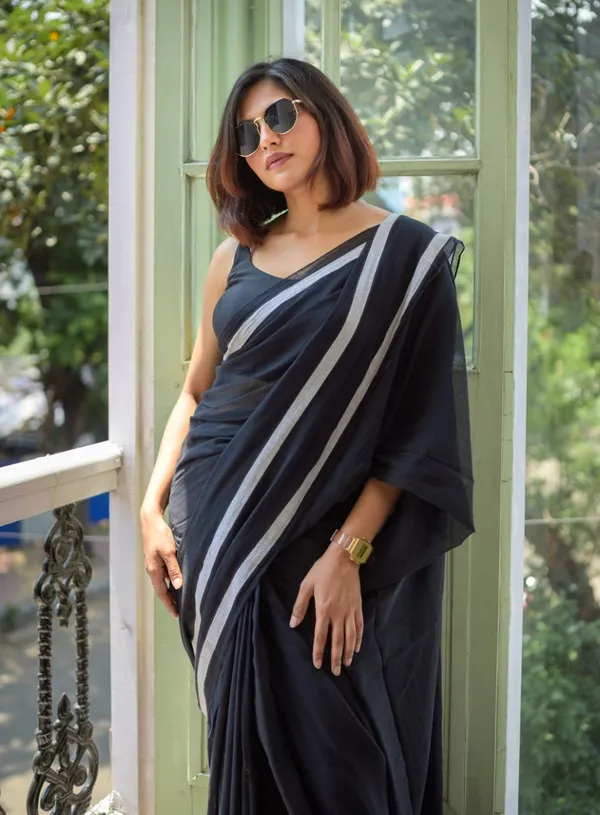Handloom_Premium_Quality_Light_Weight_Soft_Mull_Cotton_Saree_for_Women