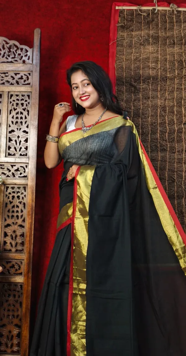 Handloom_Premium_Quality_Light_Weight_Soft_Mull_Cotton_Saree_for_Women