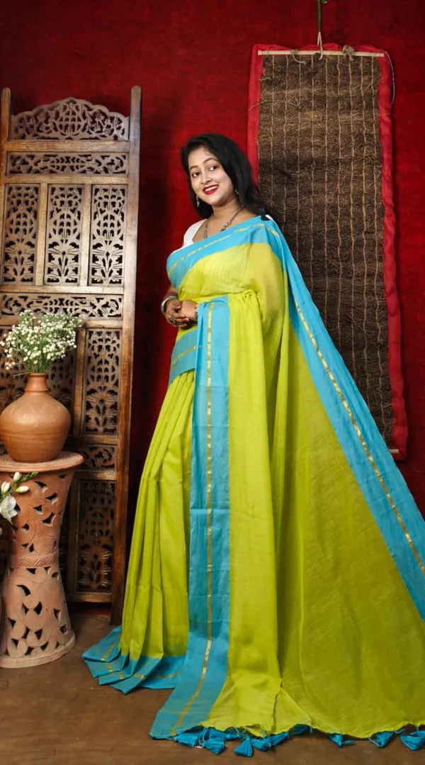 Handloom_Premium_Quality_Light_Weight_Soft_Mull_Cotton_Saree_for_Women