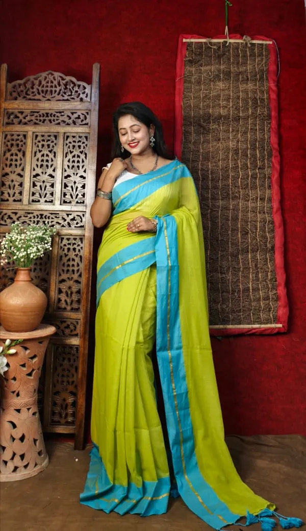Handloom_Premium_Quality_Light_Weight_Soft_Mull_Cotton_Saree_for_Women