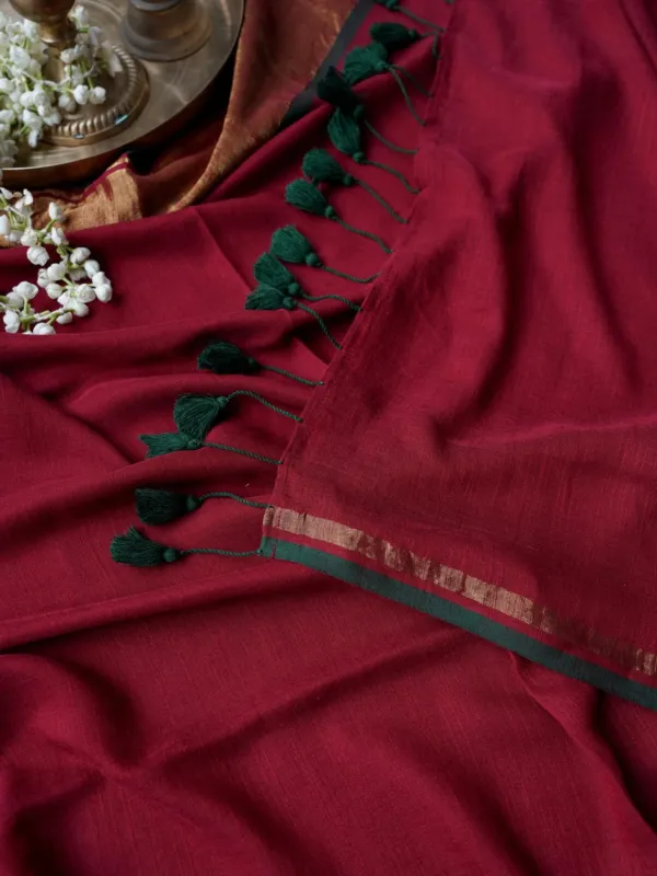 Premium_Qulity_Red_Mul_Cotton_Saree_For_Women