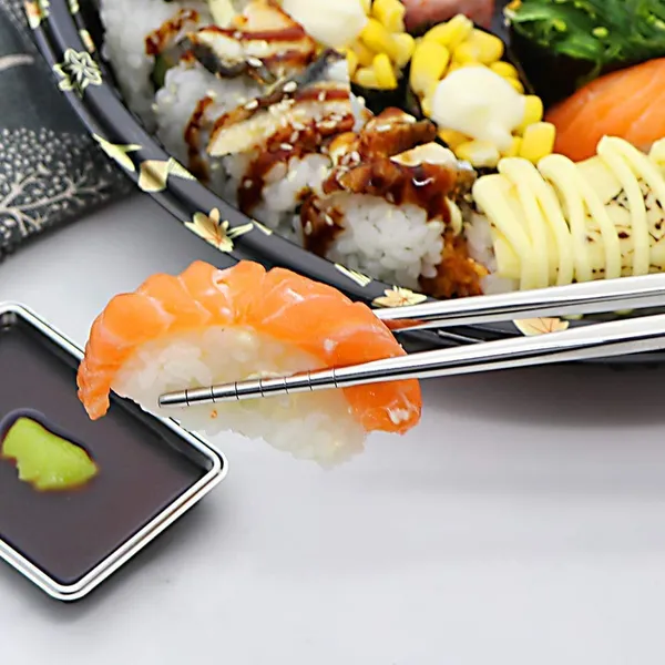 Premium_Traditional_Japanese_Chopsticks_Elegant_Wooden_And_Bamboo_Designs_With_Decorative_Elements_Reusable_And_Sustainable_With_Stainless_Steel