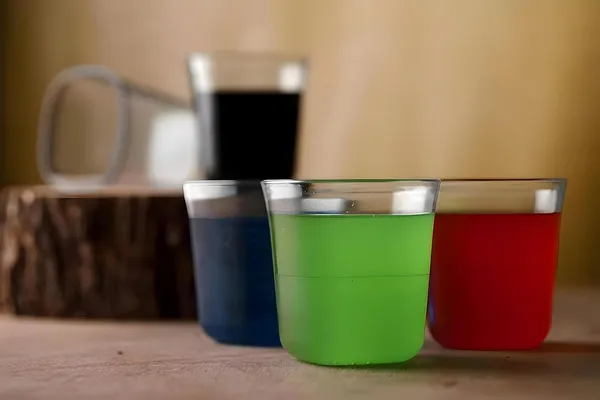 Suprim_Durable_Plastic_Drinking_Glasses_Set_Lightweight_Tumblers_For_Outdoor_Picnics_Parties_And_Family_Use