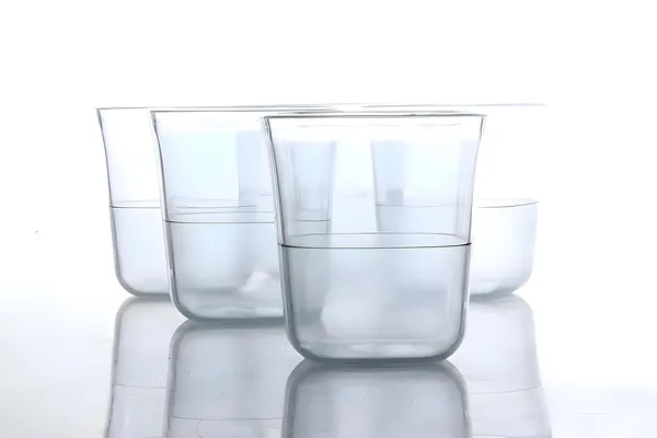 Suprim_Durable_Plastic_Drinking_Glasses_Set_Lightweight_Tumblers_For_Outdoor_Picnics_Parties_And_Family_Use