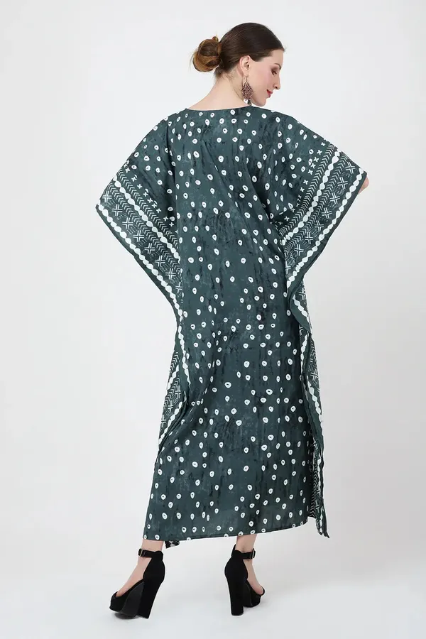Elegant_Green_Kaftan_Dresses_for_Women_-_Ideal_for_Loungewear_&_Swimwear_Modern_Caftans_Long_Dresses
