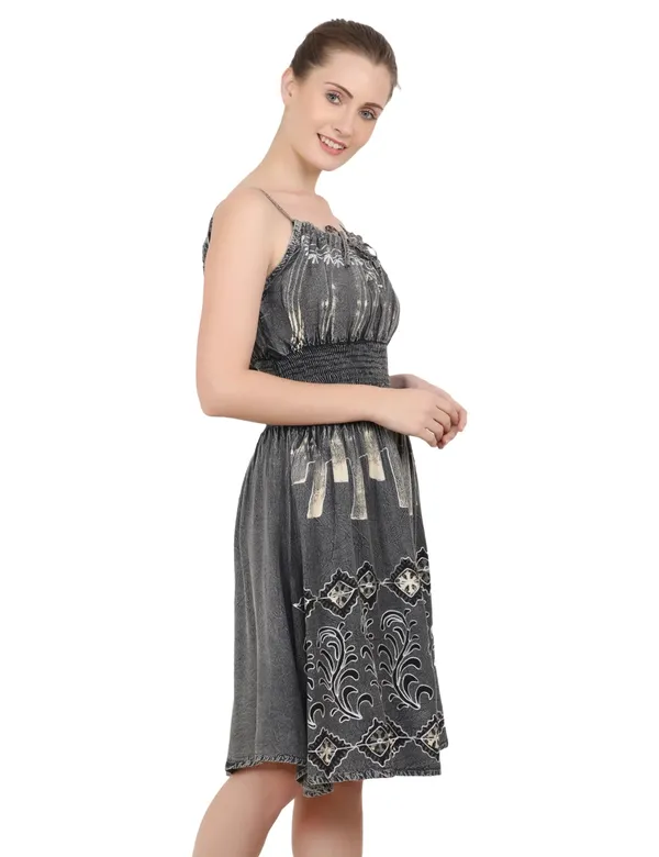 Black_100%_Viscose_Midi_Dresses_For_Women