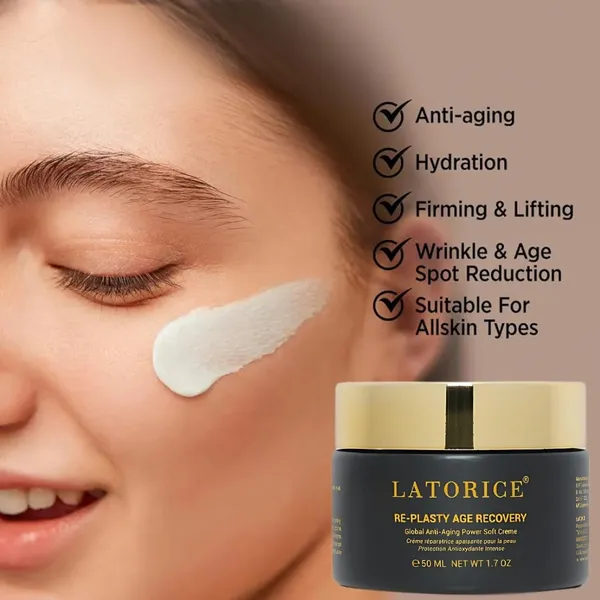 Face_Moisturizer_With_Niacinamide_And_Hyaluronic_Acid