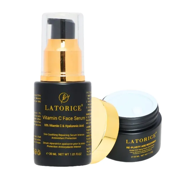 Skincare_Set_With_Serum_And_Cream
