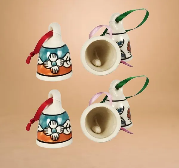 Multicolour_Jerry_Bell_Medium_Showpiece_For_Home_Decor_And_Gifting