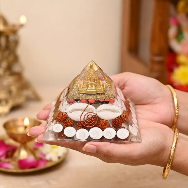 Multicolour_7_Lakshmi_Wealth_Pyramid_For_Home_Decor_And_Gifting