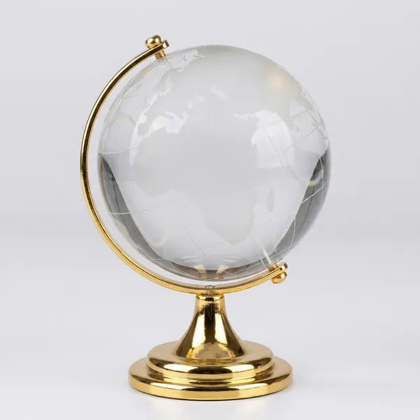 Transparent_Globe_And_Golden_Stand_Crystal_For_Table_Decor_Gifting