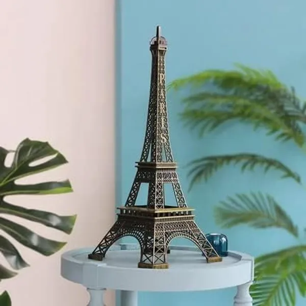 Bronze_Metal_Eiffel_Tower_Showpiece_For_Home_Decor_And_Gifting