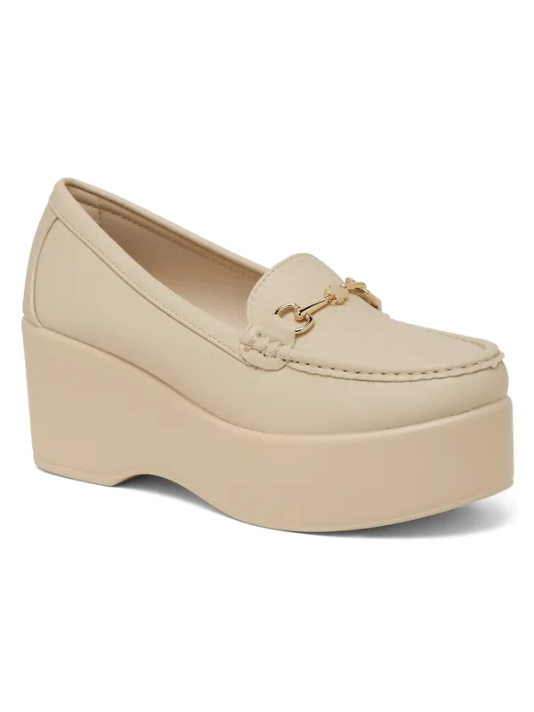 Beige_Synthetic_Leather_Loafers_For_Women_And_Girls