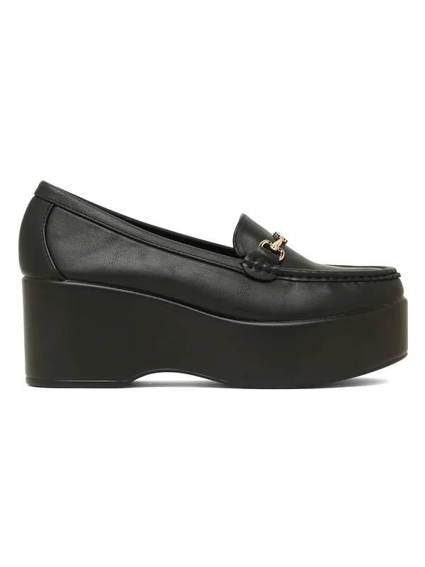 Black_Synthetic_Leather_Loafers_For_Women_And_Girls