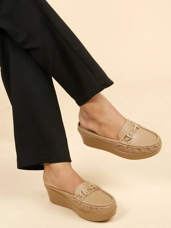 Khaki_Synthetic_Leather_Loafers_For_Women_And_Girls