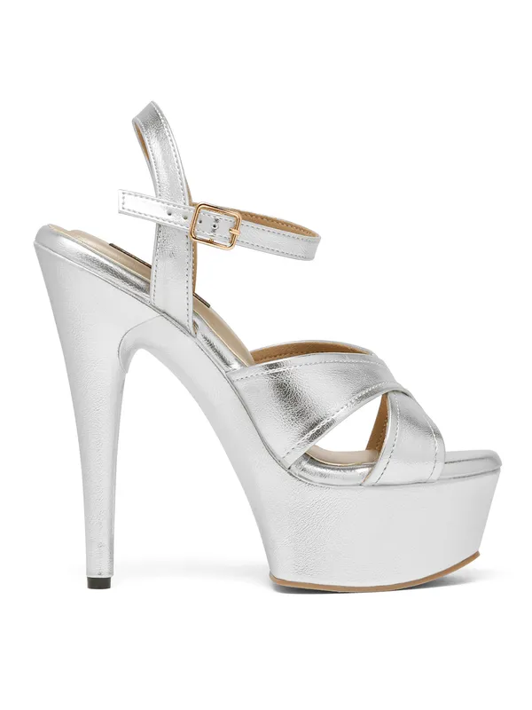 Silver_Synthetic_Leather_Block_Heels_Pumps_Sandal_For_Women_And_Girls