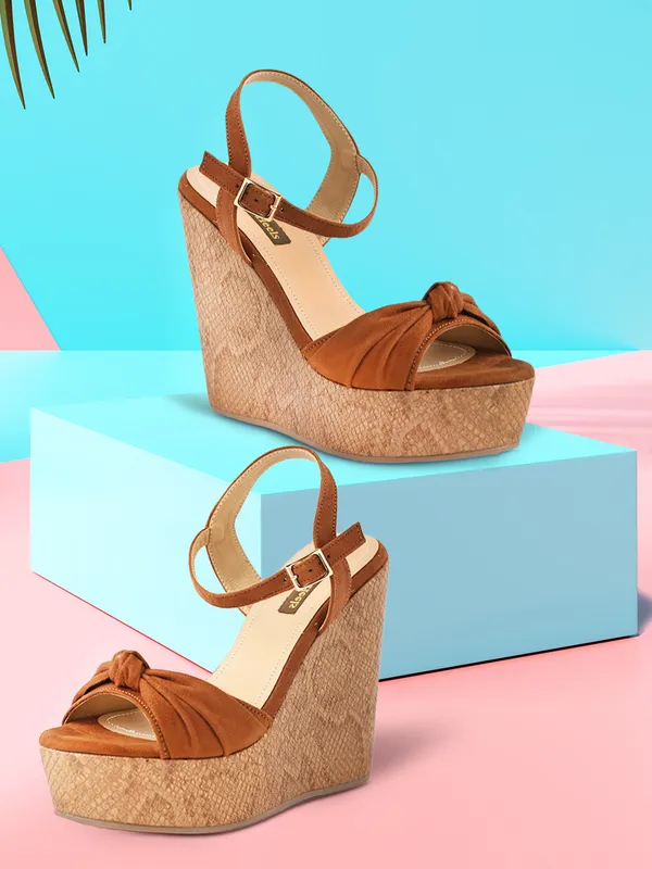 Brown_Suede_Wedge_Heels_Sandal_For_Women_And_Girls