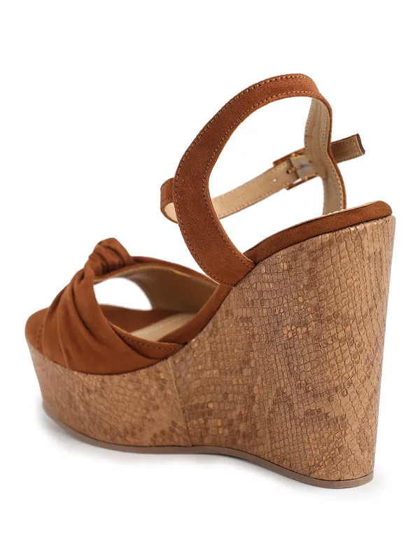 Brown_Suede_Wedge_Heels_Sandal_For_Women_And_Girls
