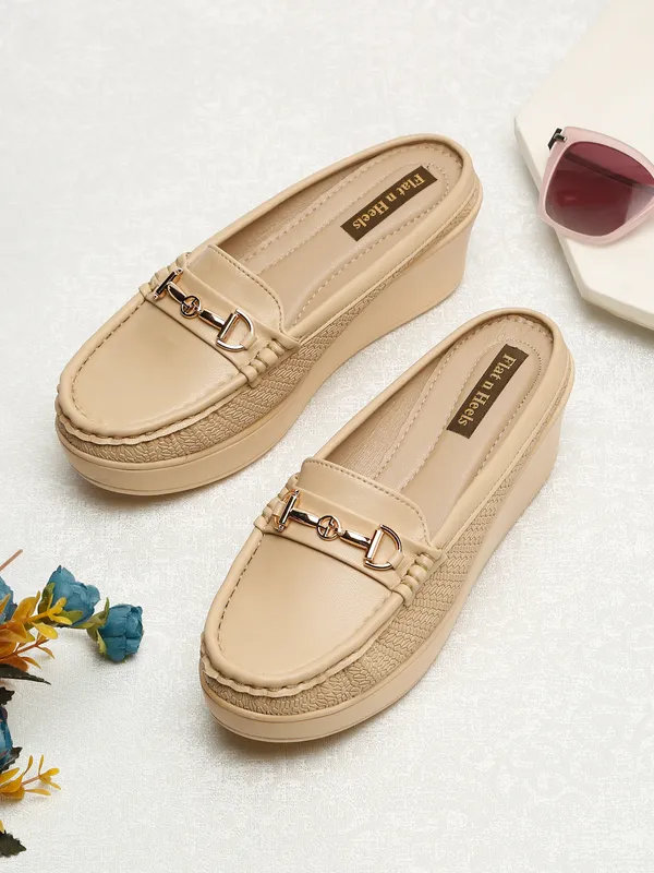 Beige_Synthetic_Leather_Loafers_For_Women_And_Girls