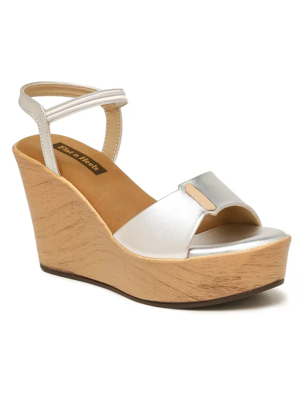 Silver_Synthetic_Leather_Wedge_Heels_Pumps_Sandal_For_Women_And_Girls