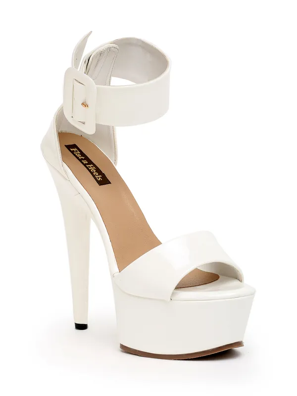 White_Patent_Stilletoes_Heels_Pumps_Sandal_For_Women_And_Girls